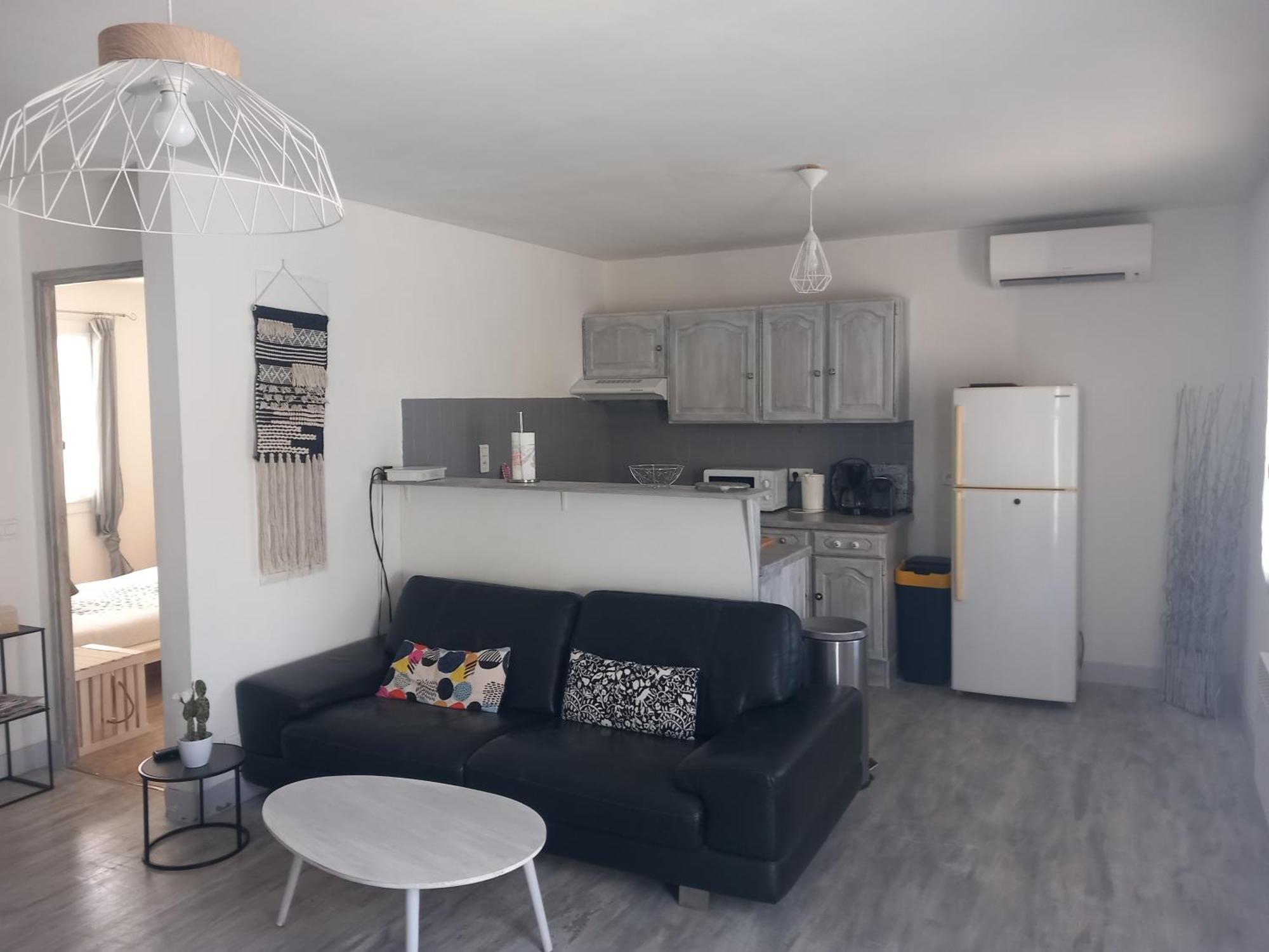 La Maison De Manon, 4-5personnes, 75m2, Centre Village, Jardin Et Wifi * Maussane-les-Alpilles