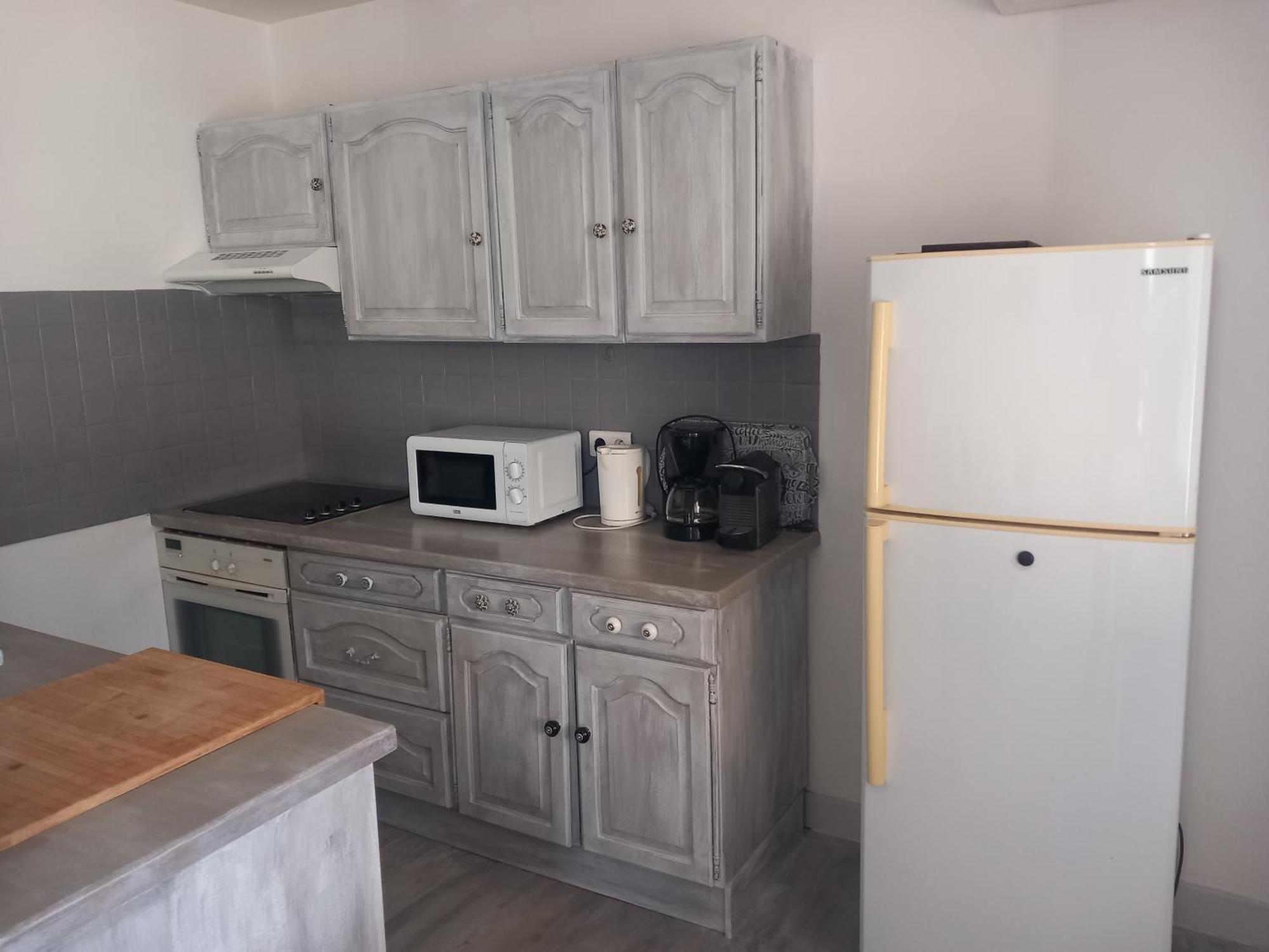 La Maison De Manon, 4-5personnes, 75m2, Centre Village Avec Piscine Privee Vakantiehuis