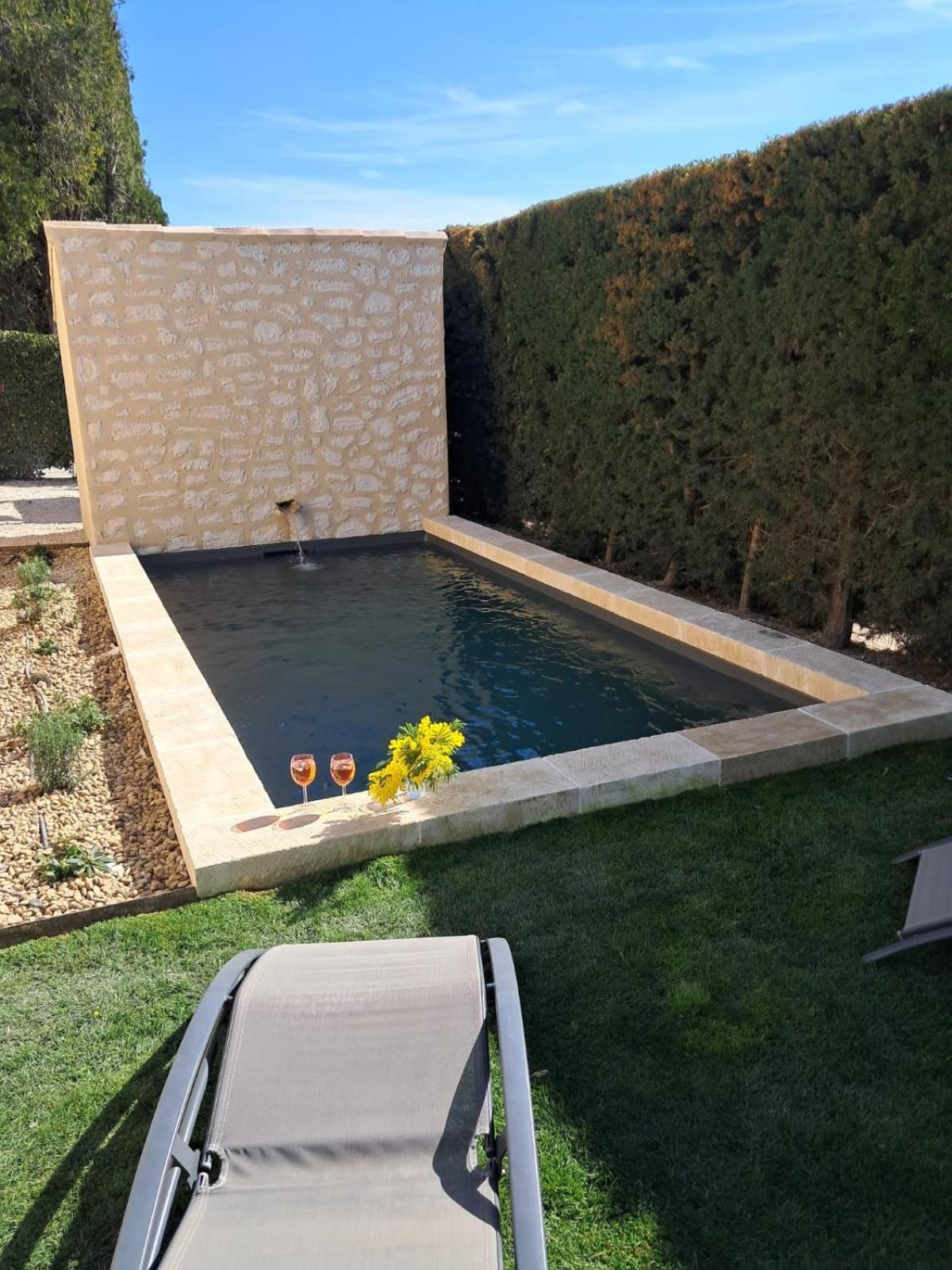 Vakantiehuis La Maison De Manon, 4-5personnes, 75m2, Centre Village Avec Piscine Privee Maussane les Alpilles
