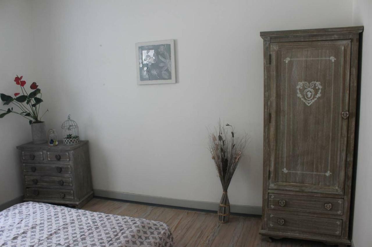 La Maison De Manon, 4-5personnes, 75m2, Centre Village, Jardin Et Wifi Hébergement de vacances